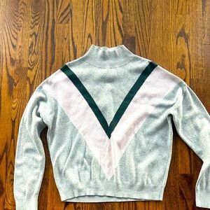 Old navy sweater - S